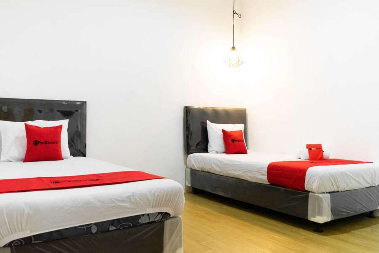 Reddoorz Near Sam Poo Kong 3 Semarang Hotel Eksteriør billede