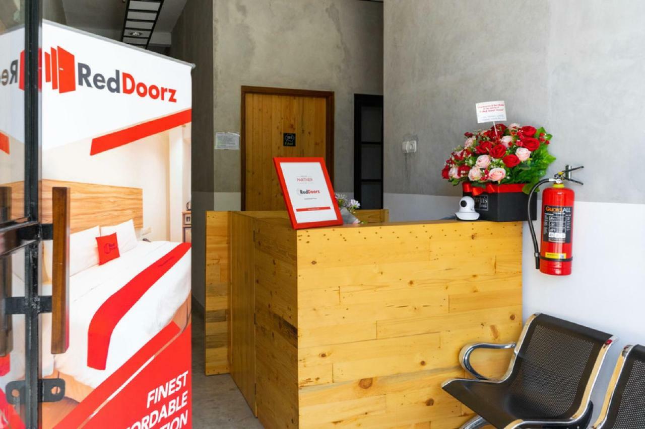 Reddoorz Near Sam Poo Kong 3 Semarang Hotel Eksteriør billede